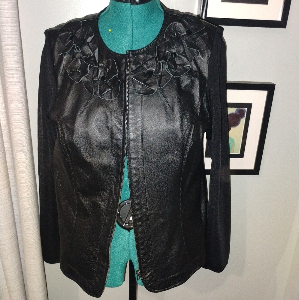 Peter Nygard Elegant Black Leather and Knit Jacket with Floral Design Sz L - Picture 2 of 13